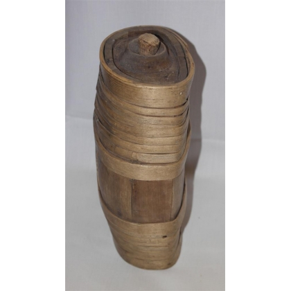 Wooden barrel at Moinat SA – Antiques and home décor