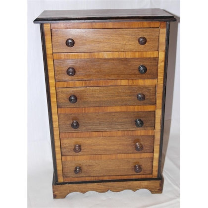  Chiffonnier miniature à 6 tiroirs sur  Moinat SA  - Antiquités décoration