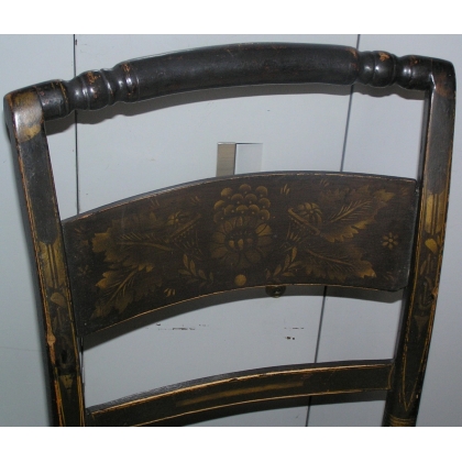Chaise américaine en bois laqué noir
