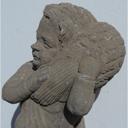  Sculpture en pierre "enfant automne" sur  Moinat SA  - Antiquités décoration