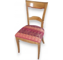 Chaise modèle Orphey, teinte Youna et rouge