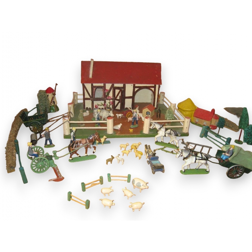 Vintage ‘The Farm’ game, including at Moinat SA – Antiques and home décor