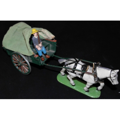 Vintage ‘The Farm’ game, including at Moinat SA – Antiques and home décor
