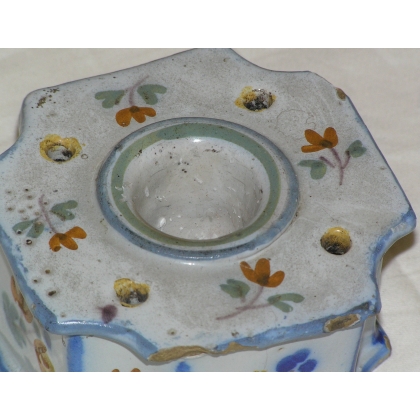 White and blue inkwell, made of earthenware, marked ‘Moinat SA’ – Antiques and home décor