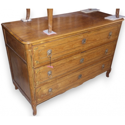  Commode Transition en noyer, avec filet sur  Moinat SA  - Antiquités décoration