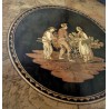  Petite table ronde marquetée. sur  Moinat SA  - Antiquités décoration