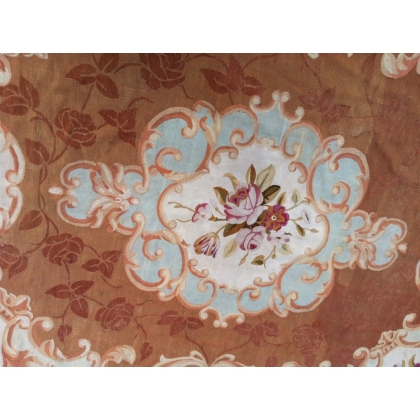 Louis XVI-style Aubusson carpet at  Moinat SA  - Antiques and home décor