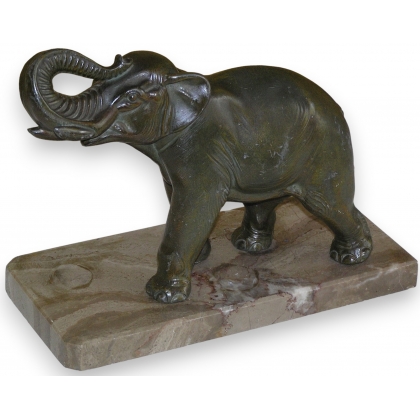 Sculpture éléphant, en régule sur socle
