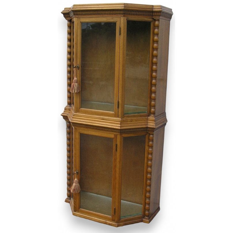  Vitrine galbée style Henry II à 2 sur  Moinat SA  - Antiquités décoration