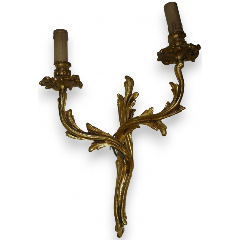 Louis XV-style bronze wall light, pair, by Moinat SA – Antiques and home décor
