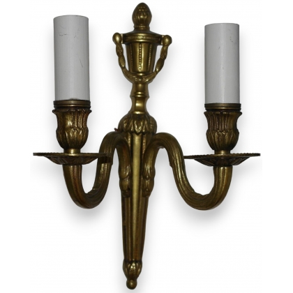  Applique style Louis XVI à 2 lumières sur  Moinat SA  - Antiquités décoration