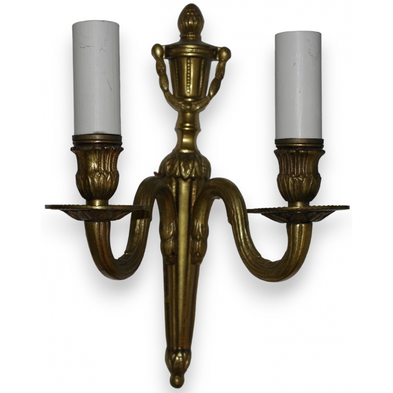  Applique style Louis XVI à 2 lumières sur  Moinat SA  - Antiquités décoration