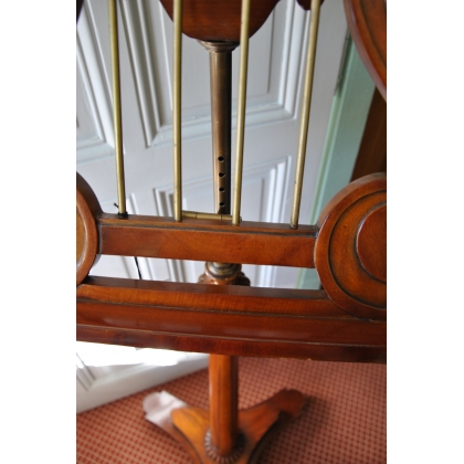 "Lyre" mahogany music stand at Moinat SA – Antiques and home décor