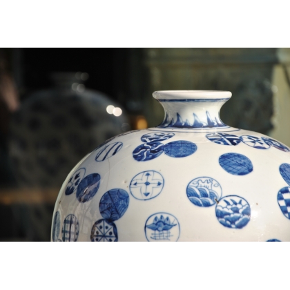  Jarre en porcelaine de Meiping avec sur  Moinat SA  - Antiquités décoration