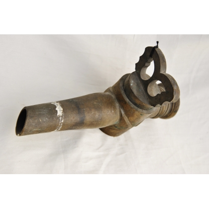 Bronze barrel spout at  Moinat SA  - Antiques and home décor