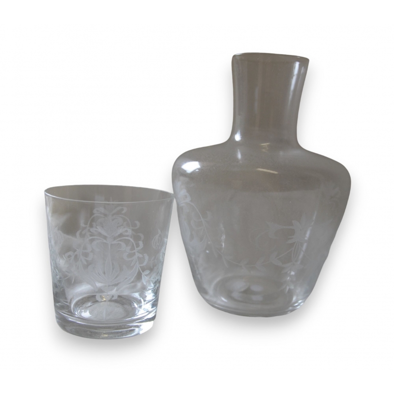 Carafe et verre "lotus" pour table de