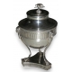 Sucrier en argent avec trois pieds