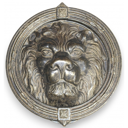 Heurtoir rond \"Tête de lion\" en laiton