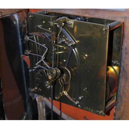 Black-lacquered Neuchâtel clock by Moinat SA – Antiques and home décor