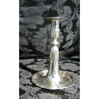 Pair of "Trompette" candlesticks. Available from Moinat SA – Antiques and home décor