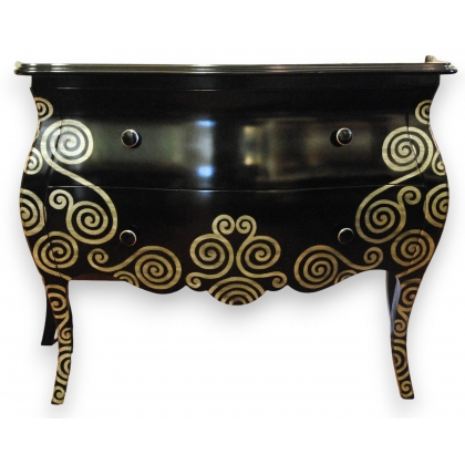  Commode galbée laquée noir avec décor argenté sur  Moinat SA  - Antiquités décoration