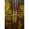  Armoire Chinoise en bois laqué et décor sur  Moinat SA  - Antiquités décoration