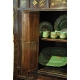 Armoire Chinoise en bois laqué et décor