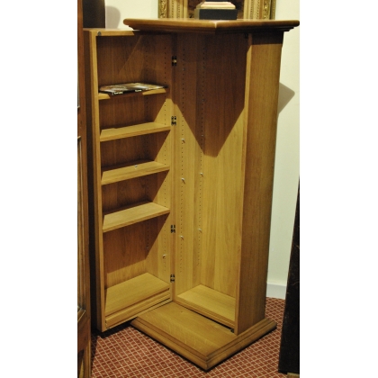 Solid oak CD/DVD cabinet with opening doors at Moinat SA – Antiques and home décor