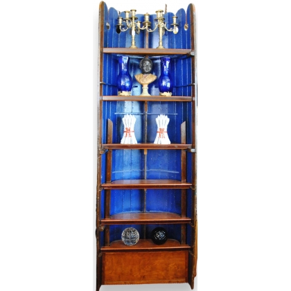 Etagère barque \"The Dart\", fabriquée à