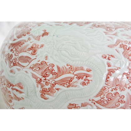 "Dragon" porcelain jar, decorated by  Moinat SA  - Antiques and home décor