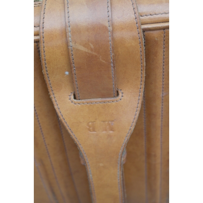 "Homa" Havana leather suitcase with initials, by Moinat SA – Antiques and home décor