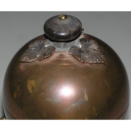 Egg-shaped egg cooker with burner by  Moinat SA  - Antiques and decorative items