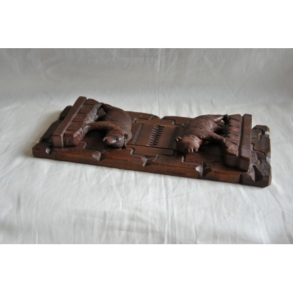 "Bear" bookends, carved from wood, by Moinat SA – Antiques and home décor