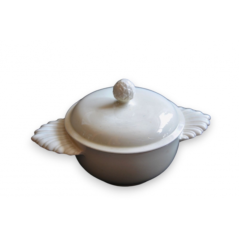White earthenware bowl with lid from Moinat SA – Antiques and home décor
