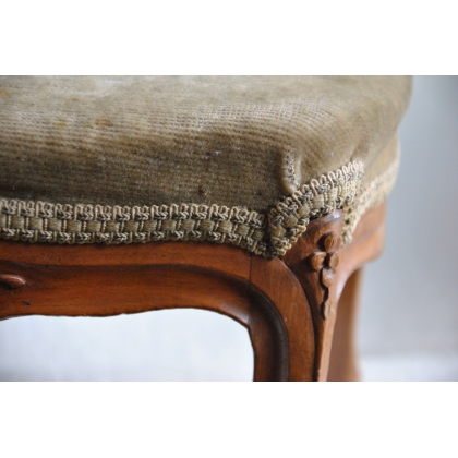 Louis XV footstool in walnut from  Moinat SA  - Antiques and home décor