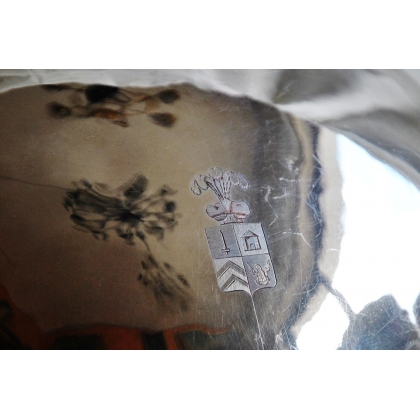 Cloche de service en métal argenté sur  Moinat SA  - Antiquités décoration