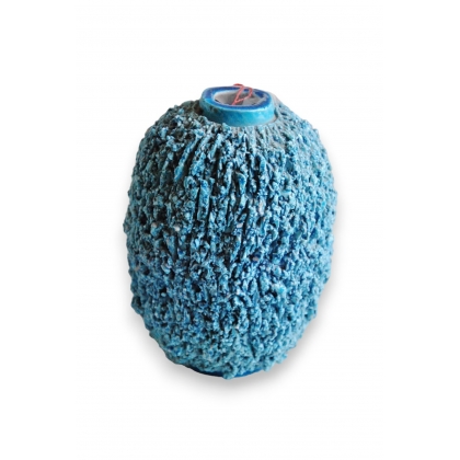 Petit vase en céramique bleu signée