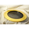 Round tray in black and gold lacquered wood at  Moinat SA  - Antiques and home décor