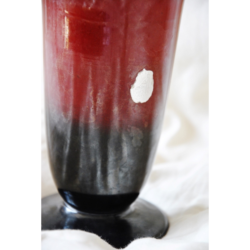 Glass Vase of StPrex glassworks, red and black Moinat SA
