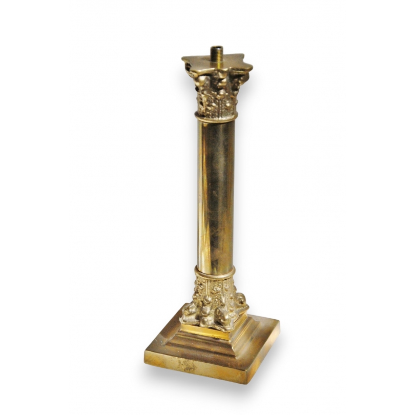  Colonne en laiton sur  Moinat SA  - Antiquités décoration