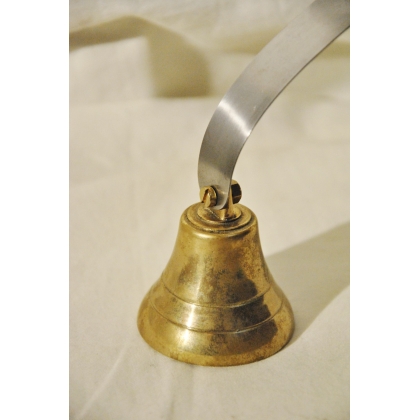 Brass door bell at  Moinat SA  - Antiques and home décor