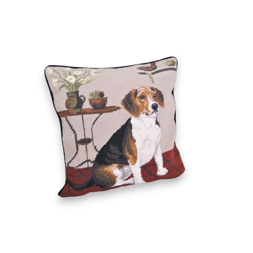 "Beagle" tapestry cushion at Moinat SA – Antiques and home décor