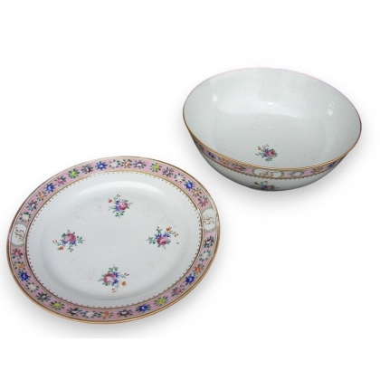 Bowl with its plate, "Famille Rose".