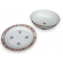 Bowl with its plate, "Famille Rose".