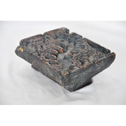 Printing plate for the square fabric at  Moinat SA  - Antiques and home décor