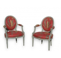 2 similar French Louis XV armchairs
