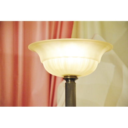  Lampadaire "Clunia" en laiton avec sur  Moinat SA  - Antiquités décoration