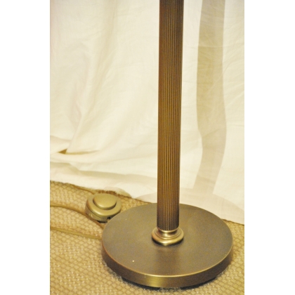  Lampadaire "Clunia" en laiton avec sur  Moinat SA  - Antiquités décoration