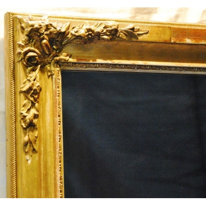  Miroir rectangulaire Napoléon III doré sur  Moinat SA  - Antiquités décoration