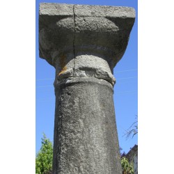  Paire de colonnes, en pierre de St-Triphon. sur  Moinat SA  - Antiquités décoration